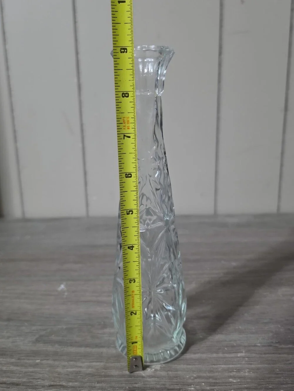 vintage Hoosier glass bud vase